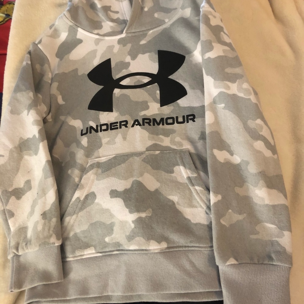 Boys Under Armour Outfit